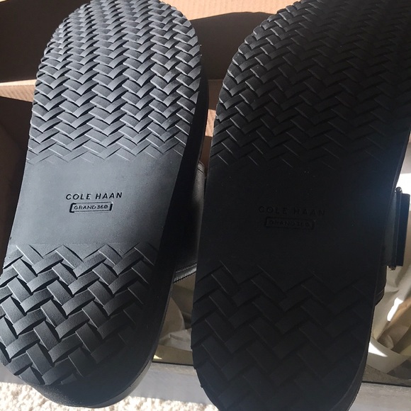 NIB Cole Haan Cloudfeel Slide Sandal 32 mm (Women) Size 7B Black/Black - Picture 3 of 6